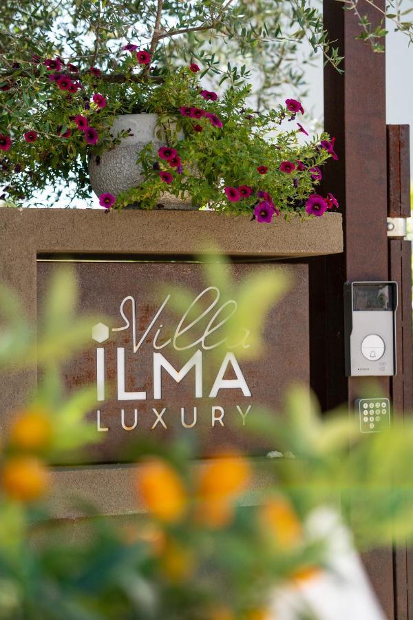 Villa Ilma Luxury Rooms Arzachena Kültér fotó